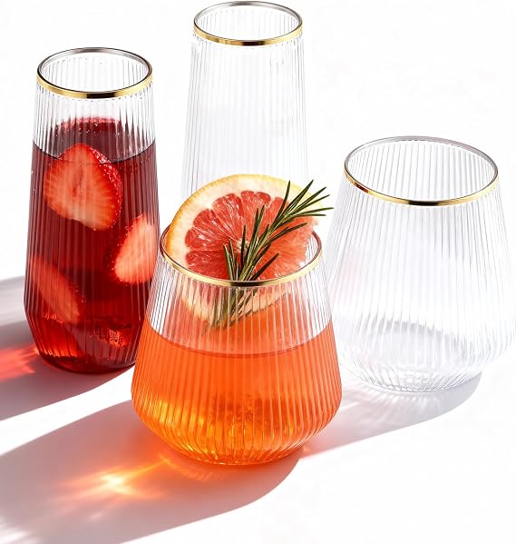 Gold-rimmed ribbed ripple disposable glasses